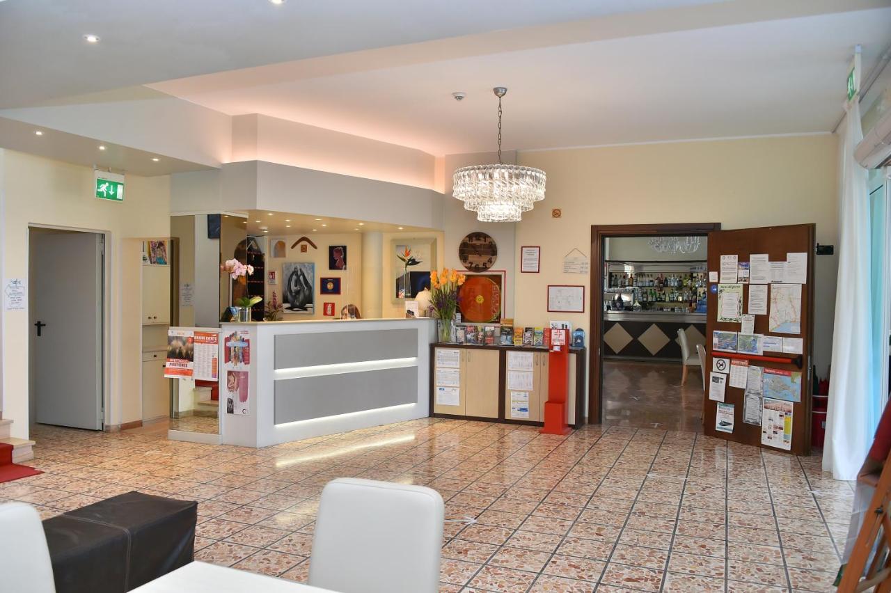 Hotel Golf ***S Bibione Zewnętrze zdjęcie